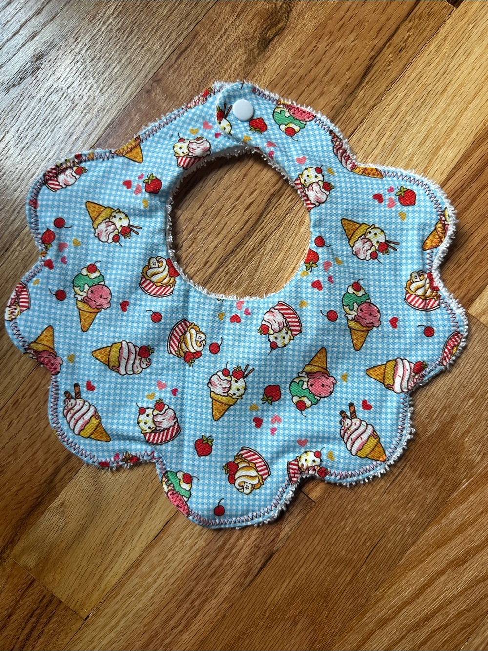 Kids Floral-Edge Ice Cream Print Bib - Blue